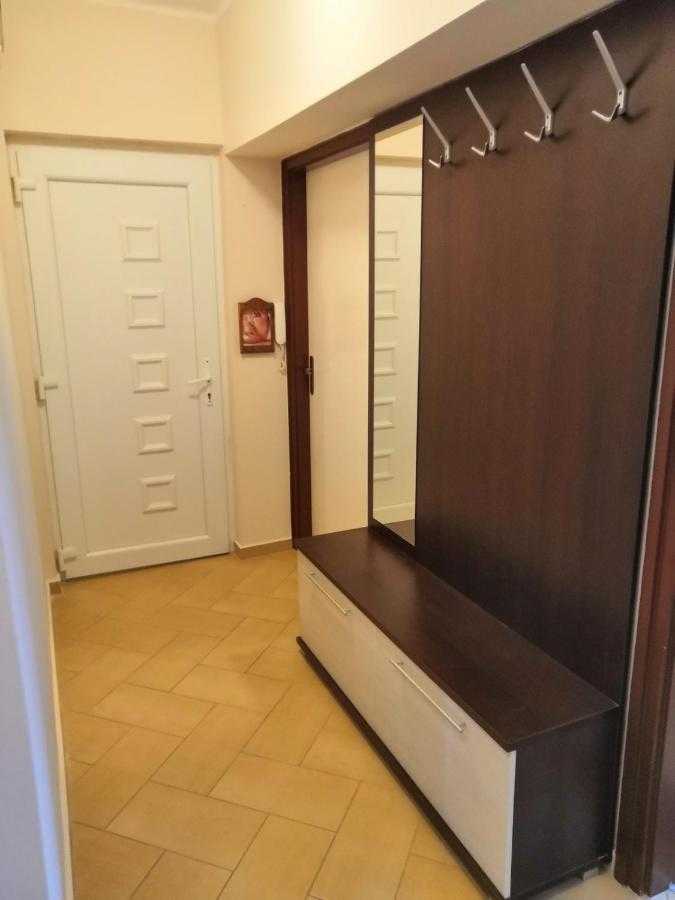 Newisland Family Apartman シャールヴァール エクステリア 写真